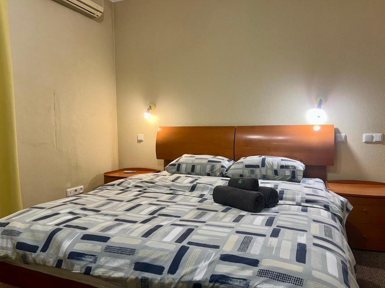 Apartment In The Center Of Kiev Buitenkant foto
