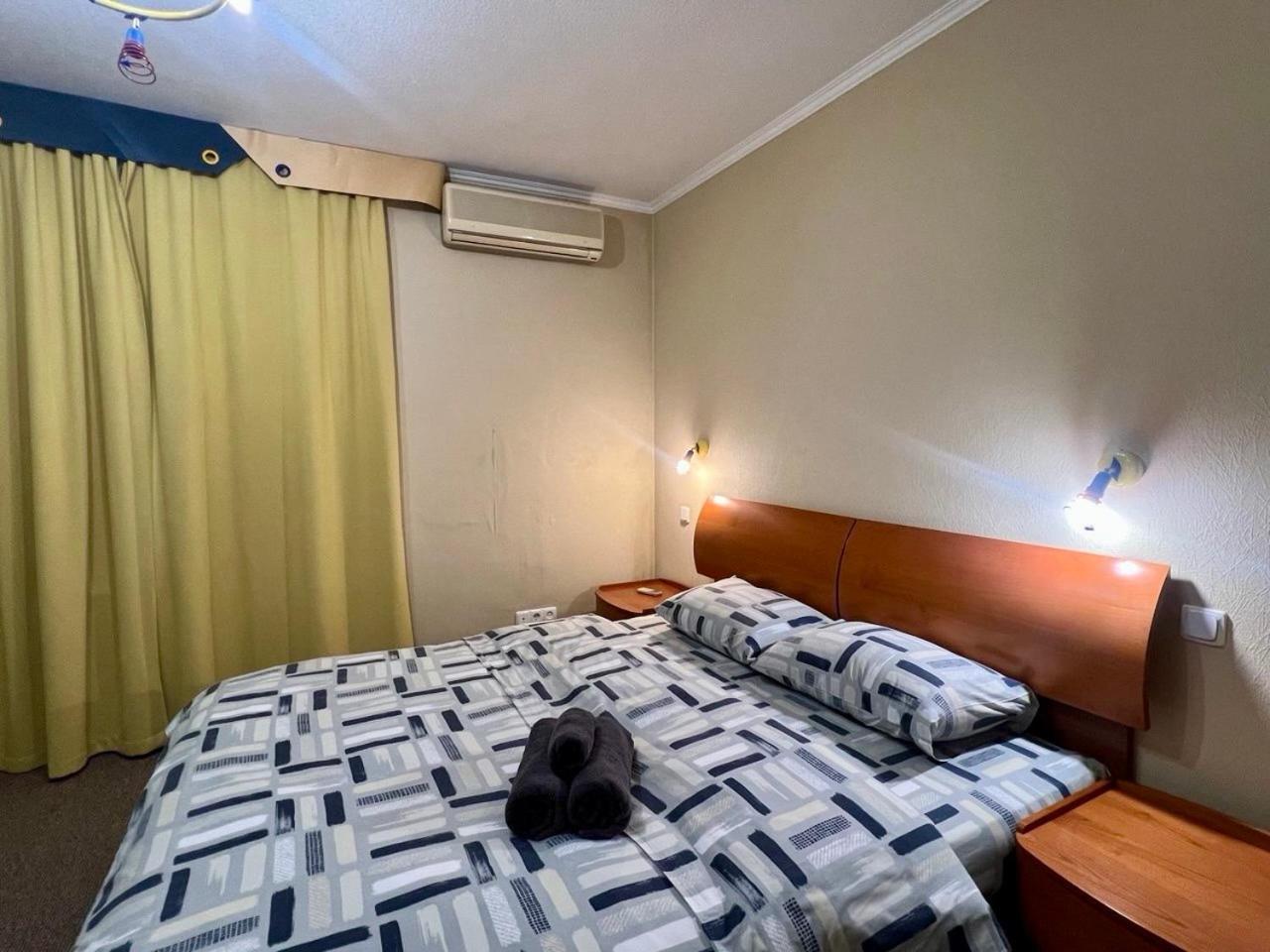 Apartment In The Center Of Kiev Buitenkant foto