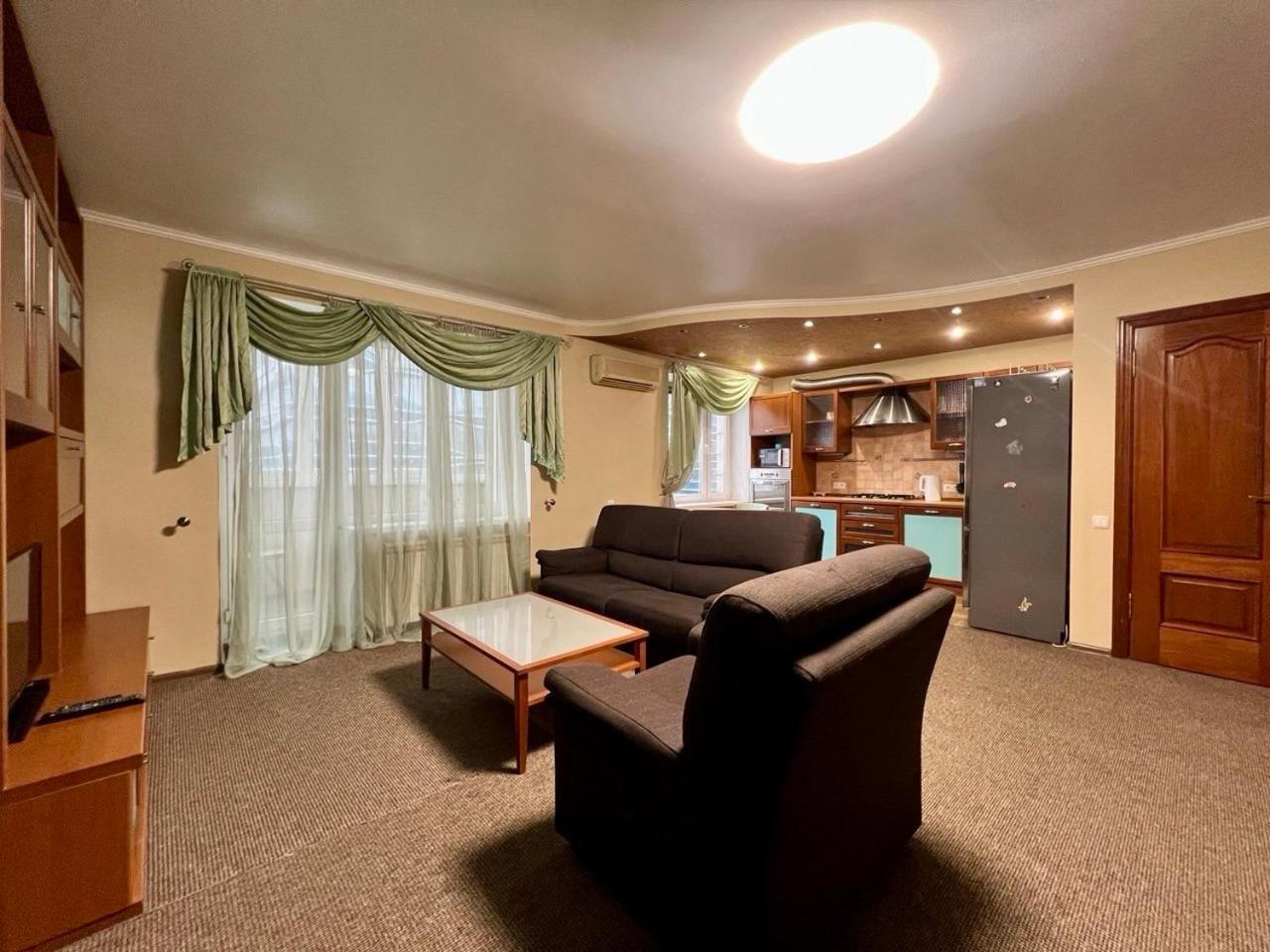 Apartment In The Center Of Kiev Buitenkant foto
