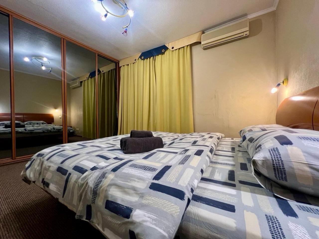 Apartment In The Center Of Kiev Buitenkant foto