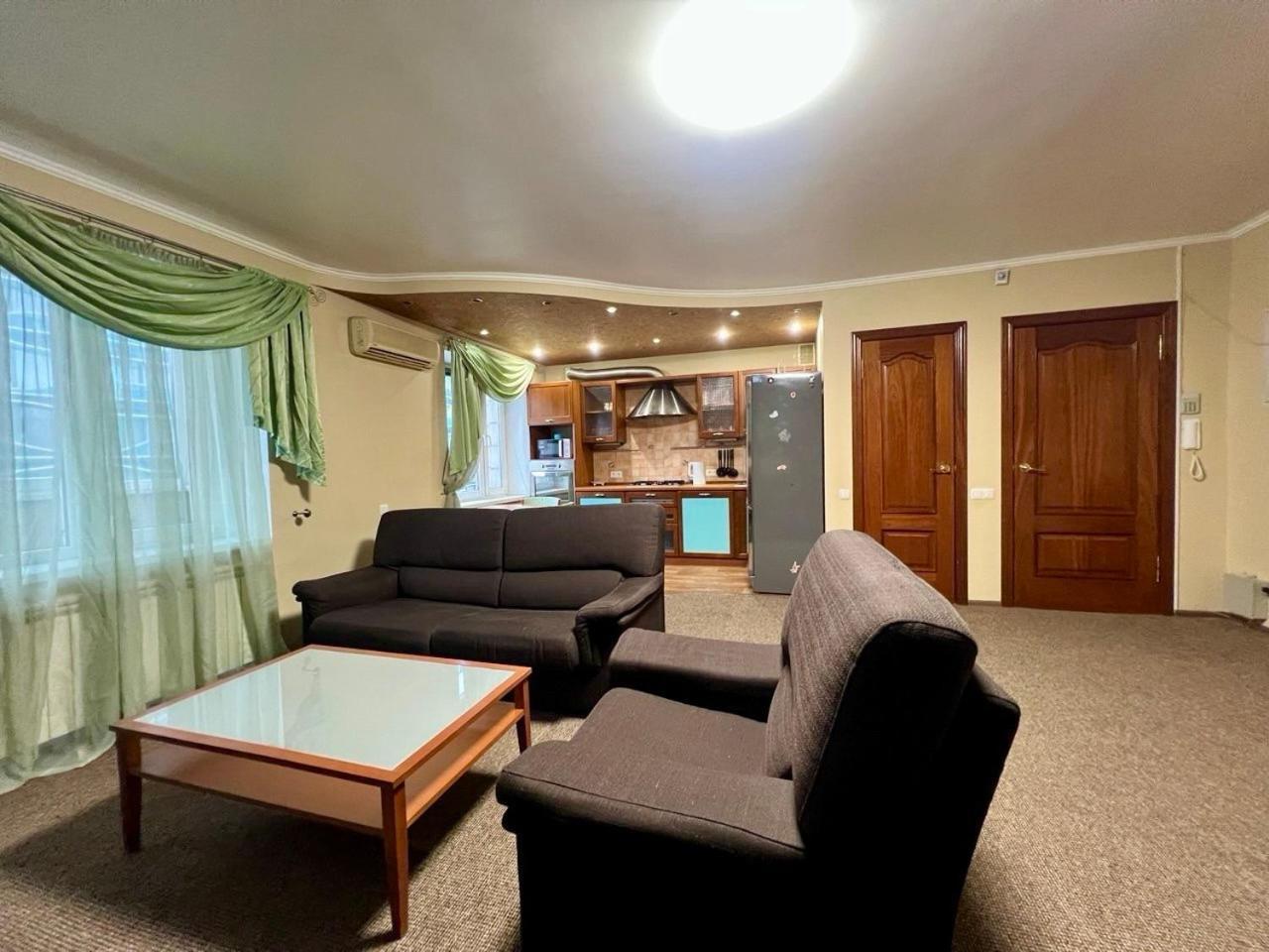 Apartment In The Center Of Kiev Buitenkant foto